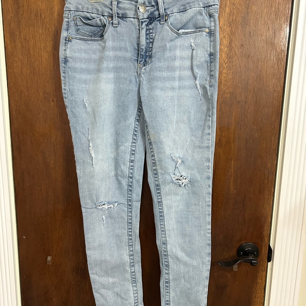 Light Blue Distressed Women Jeans